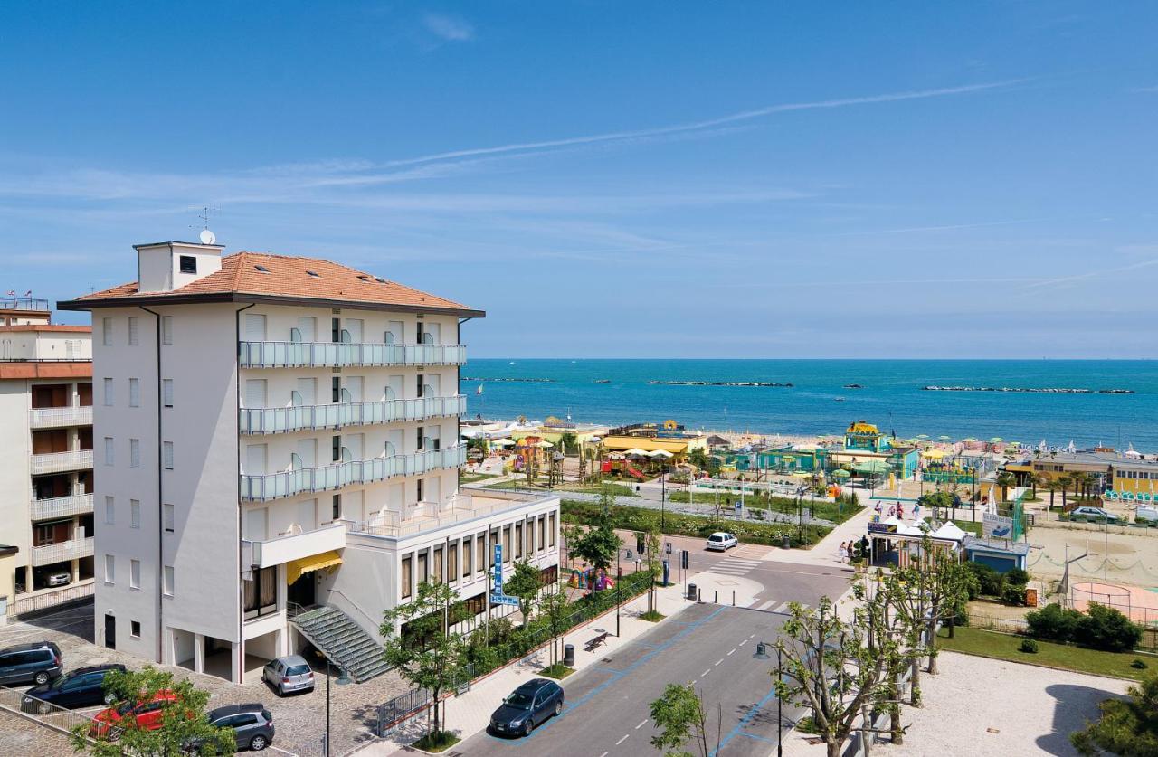 Little Hotel Cesenatico Esterno foto